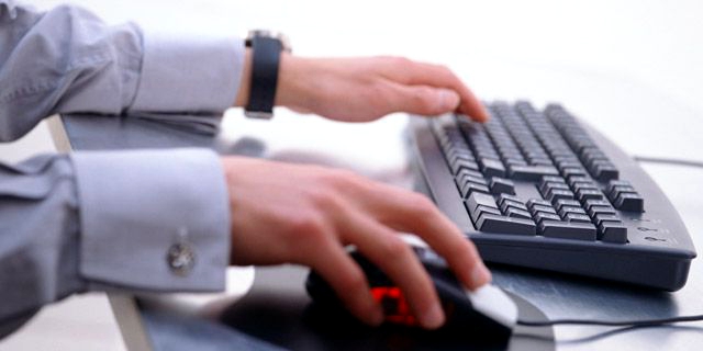 トップページを充実させてからWEB広告に依頼をする